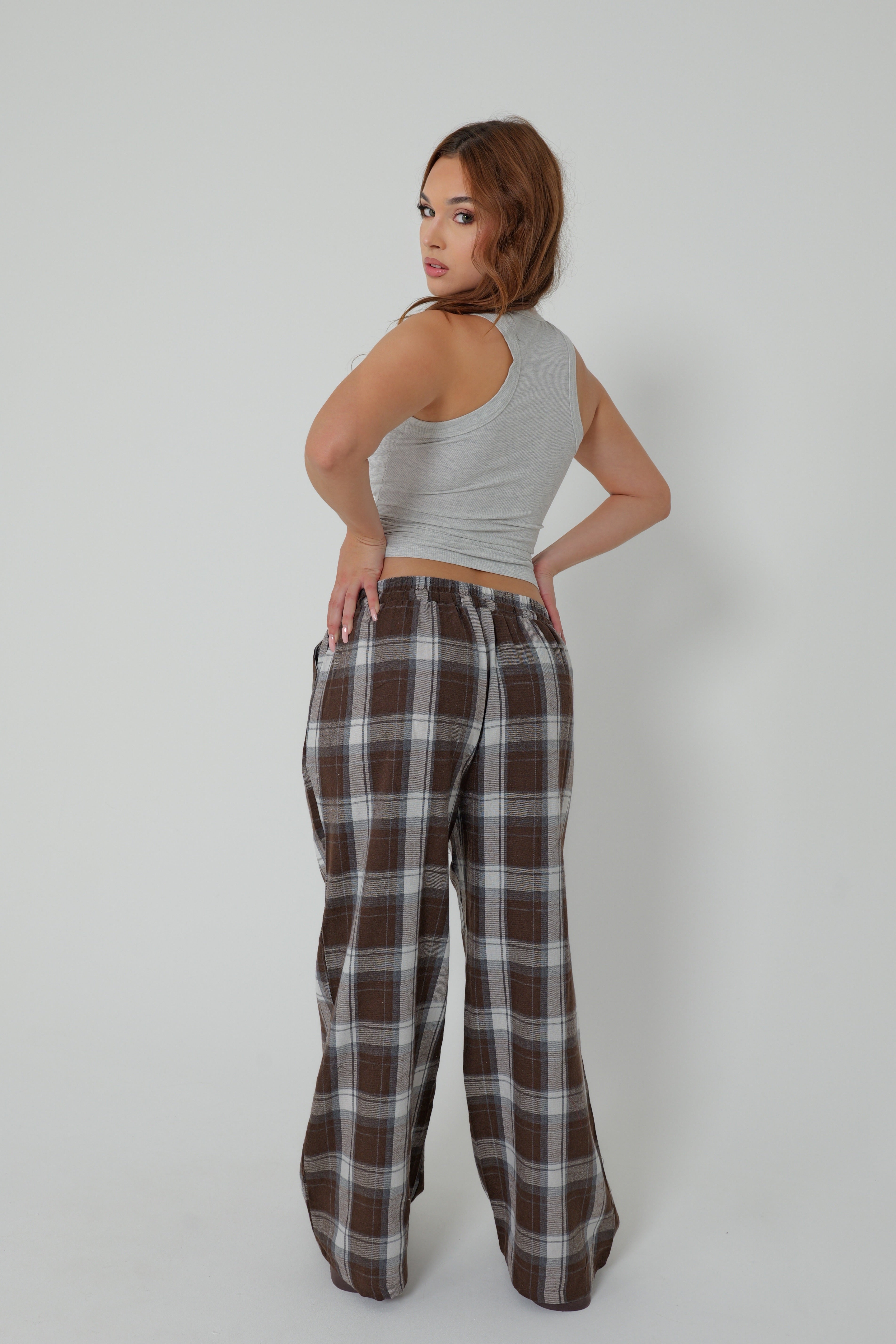 ENSEMBLE COZY PLAID