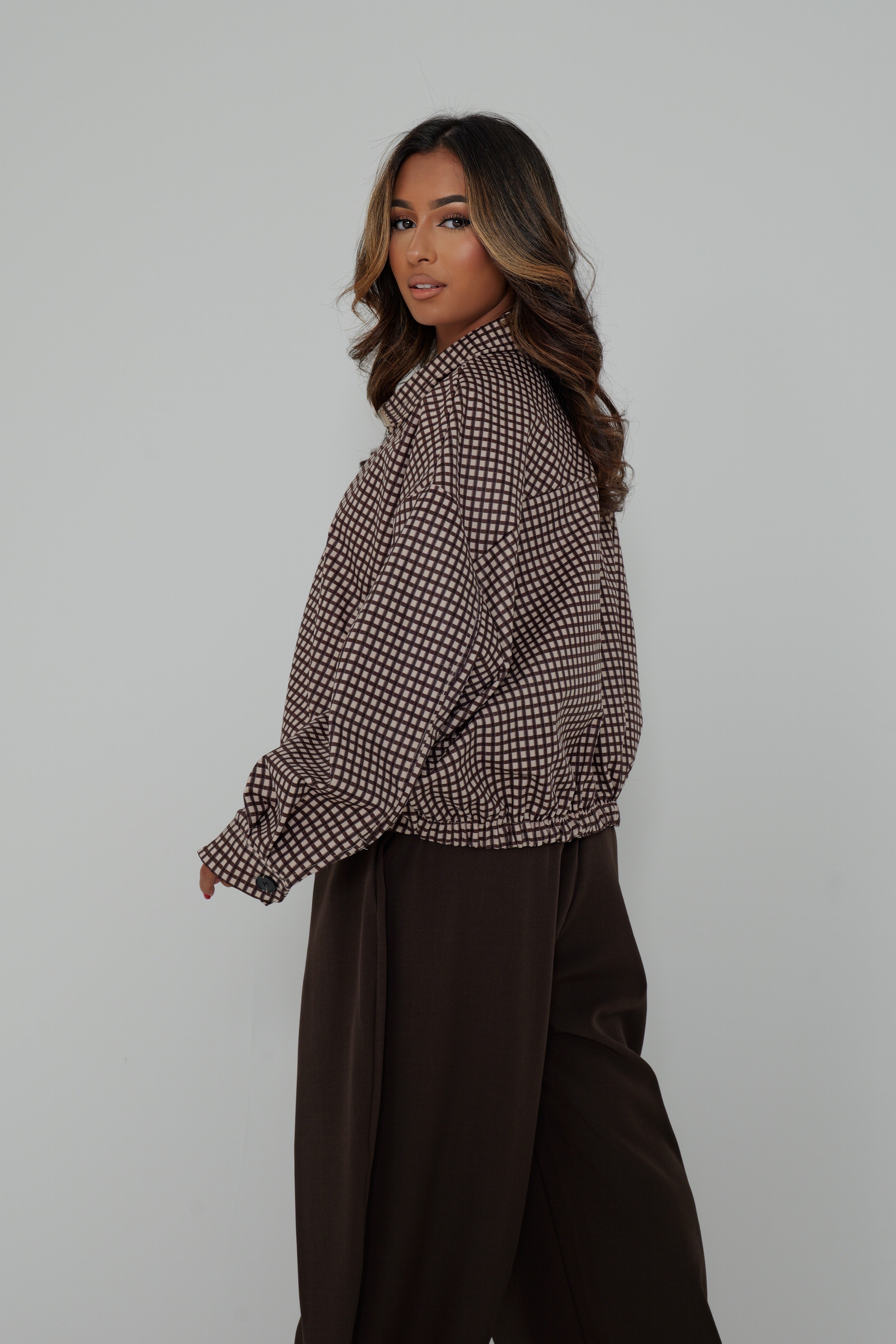 VESTE ZIPPÉE À CARREAUX – chocolat